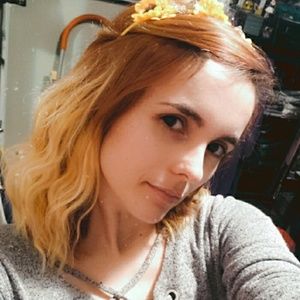 Meet your Posher, Kelly